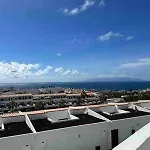 Island Village Heights 497b Адехе
